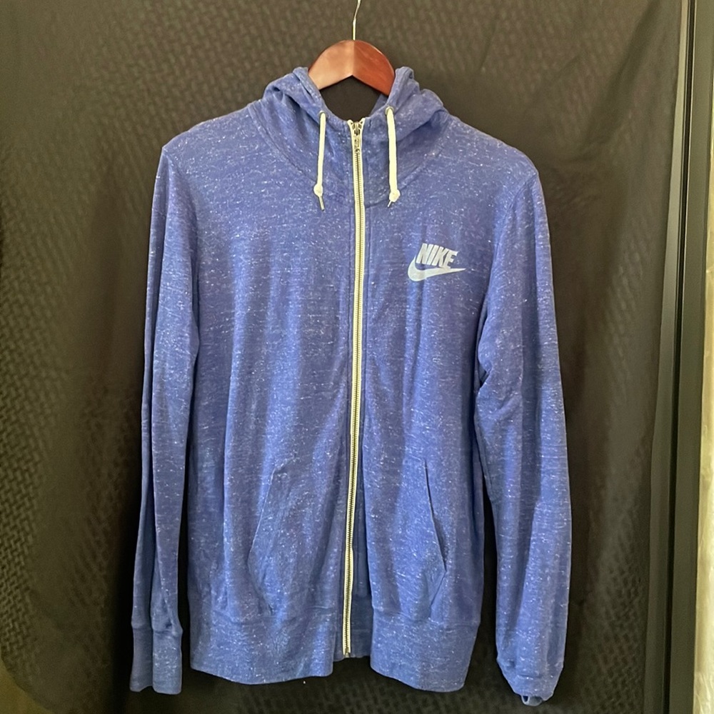Nike light weight zip up hoodie